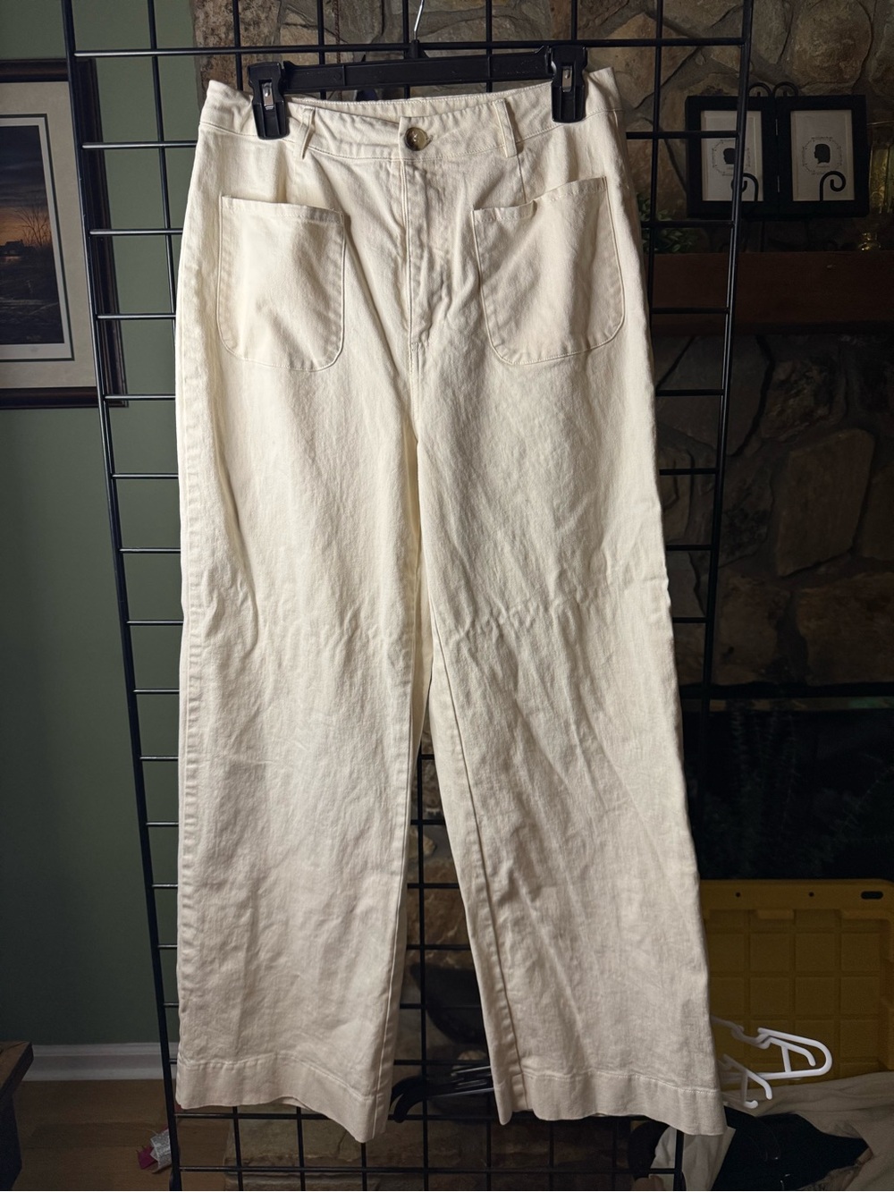 entro Cream Wide-Leg Jeans with Front Patch Pockets